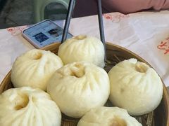 龙眼小笼包-五丁桥光头香辣蟹(望江橡树林店)