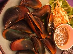 -Pakwan Restaurant & Bar