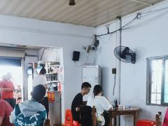 -洲心明记烧肉大粥(总店)