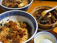 -沪西老弄堂面馆(定西路店)