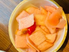 洗澡泡菜-有红鸡毛店·川菜(建设路店)