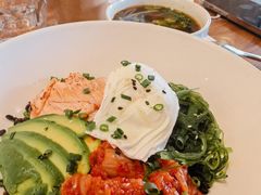 炙烤三文鱼拌饭-Moka Bros 摩卡站(嘉华店)