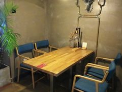 -HIGH FIVE哈福手工汉堡(桂林路店)