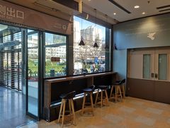 -星巴克臻选(华堂·新辰汇店)