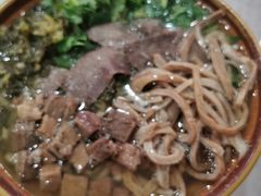 -花溪牛肉粉(八鸽岩店)