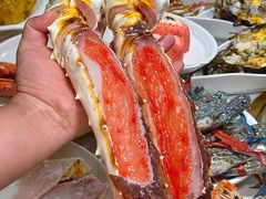 -雍容荟活帝王蟹活龙虾自助(苏宁旗舰店)