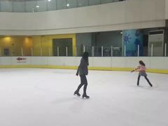 -冠军冰场CHAMPION RINK(百联又一城店)