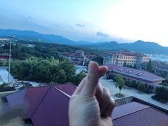 -金孔雀温泉旅游度假村