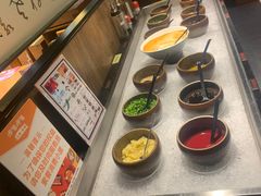 自助调料区-呷哺呷哺(普陀乐购真北店)