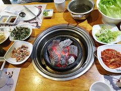 -唯成•韩国炭火烤肉 유성고기