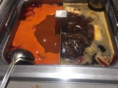 -海底捞火锅(高新万达店)