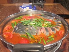 -亮欢寨酸汤鱼(沙冲路店)