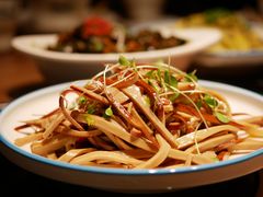 -山城外·非遗酸菜鱼(财富中心店)
