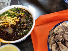-吾穆勒蓬灰牛肉面·清真(北滨河中路店)