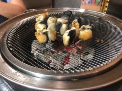 -围炉肉舍•炭烤活鳗•丹东海鲜烤肉(步行街店)