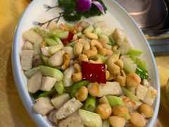 -东方之猪四更烤乳猪(金垦总店)