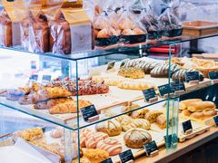 -BONBON BAKERY