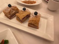 芝士蓝莓拿破仑（提早2日预约）-利苑酒家(宜安广场店)