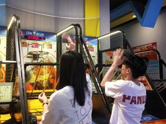 -反斗乐园π·电玩·高空拓展·蹦床(龙华天虹店)