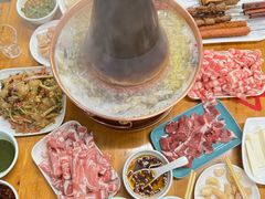 -铭记烧烤制作社•吊炉乳鸽 延吉冷面