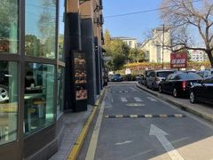 -麦当劳(莘松路芭比伦DT店)