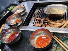 -臻牛烤肉