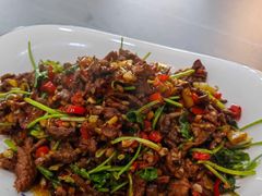 -钟掌勺忘不了地道湘菜(新天地假日广场店)