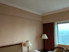 -上海尊茂酒店
