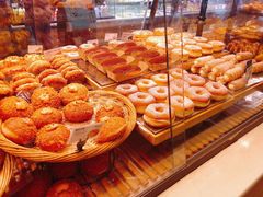 -巴黎贝甜(大宁国际商业广场店)