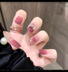-阿噶西美甲美睫