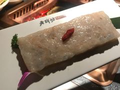 -老牌坊云南鱼豆花火锅(哈西万达店)
