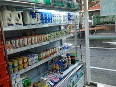 -牛朋牛奶棚(南昌路店)