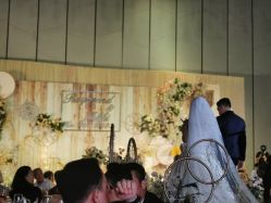 点击看大图 -广州中心皇冠假日酒店·宴会厅