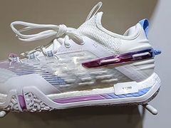 -YONEX苗江运动城(源深店)