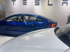 -TESLA 特斯拉(北京颐堤港体验店)