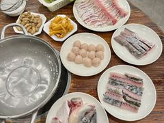 -正能量脆肉鲩火锅