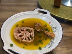 -新泉小傅美食(国贸天琴湾天境店)