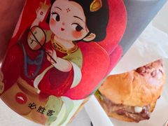 -必胜客(砂之船中东奥莱店)