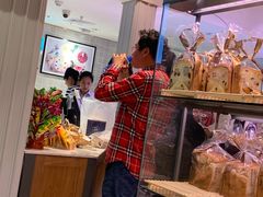 -巴黎贝甜(泗泾店)