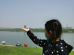 -灞河西岸滨河公园