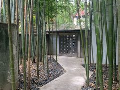 -穹六人间 people 6(岳阳路店)