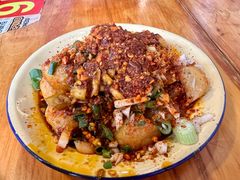 -拈签一笑黄牛肉辣卤串串