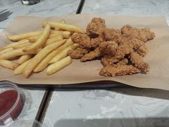 -必胜客(东部星悦天地店)