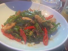 -川流不息·地道川菜·小龙虾(新松江路店)