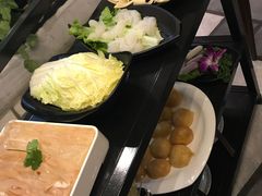-重庆爽翻天老火锅(临平万达广场店)