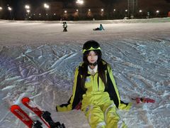 -采薇庄园四季滑雪场