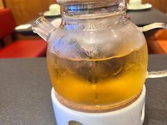 -蝴蝶里·粤菜·点心(滨江龙湖店)