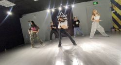 点击看大图 -TOMBOY爵士舞韩舞舞社