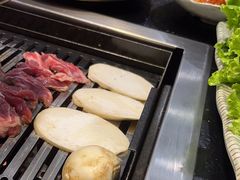-臻牛烤肉