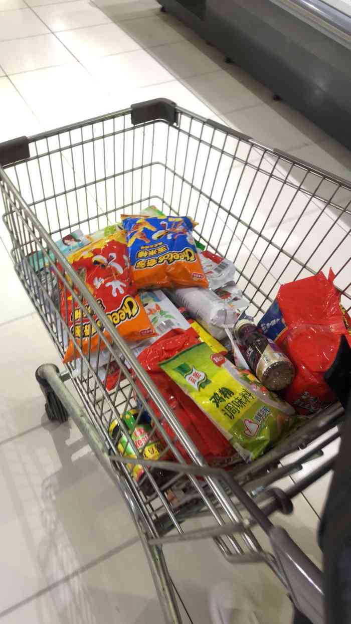 华润万家(王顶堤店)-"上学那会儿没事儿会去那儿溜溜,首先地点好.
